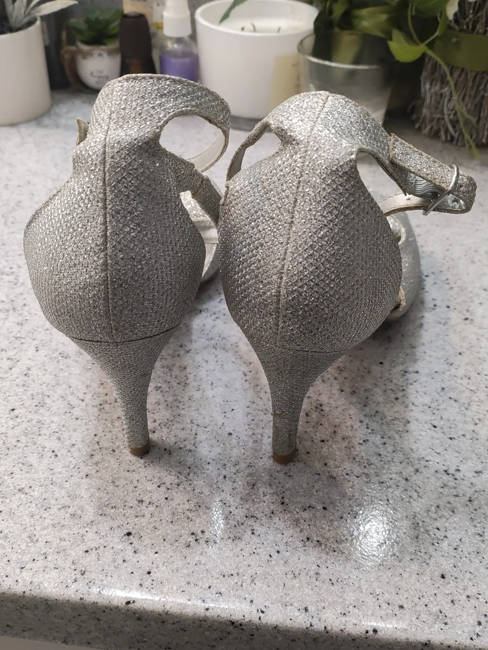Dream Pairs🎇✨Glittery Silver Women’s Peep-Toe Heel Sandals